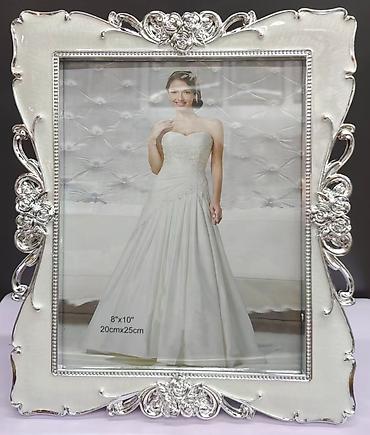 Рамки и багеты: Эти рамки — настоящие произведения искусства! Наш каталог поражает — 6