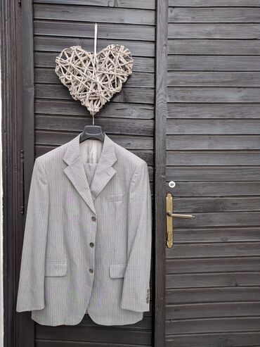 odelo na patike: Suit color - Grey
