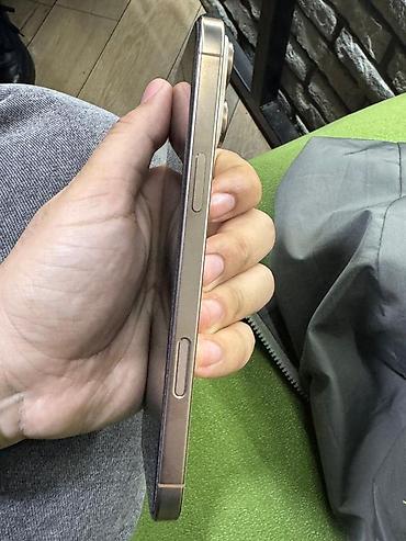 17 pro max planshet: IPhone 16 Pro Max, 256 ГБ, Золотой, Face ID, Беспроводная зарядка, С документами — 4