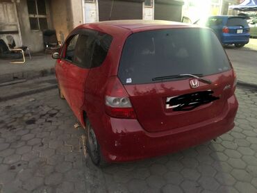 машина за 100 тысяч: Honda Fit: 2004 г., 1.3 л, Автоматтык, Бензин