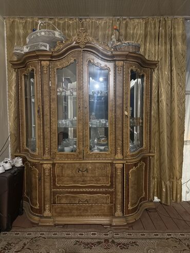 спальная мебель в баку: Açılan, 4 qapılı Düz dolab, Servant