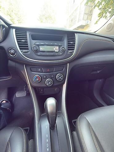 Продажа авто: Chevrolet Trax: 2020 г., 1.6 л, Автомат, Дизель, Кроссовер — 10