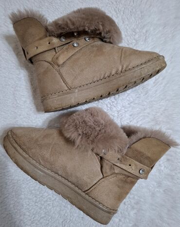 Ugg čizme: Ugg čizme, Veličina - 31 — 8