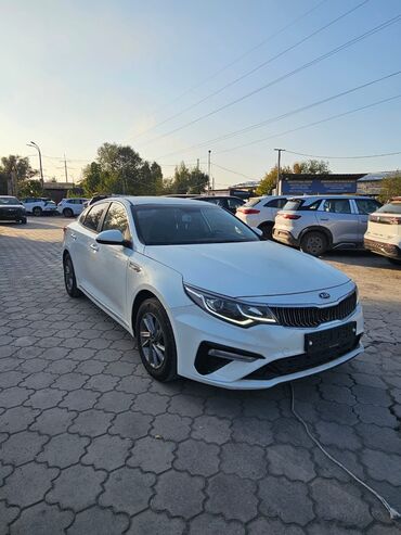 машина k5: Kia K5: 2019 г., Газ, Седан