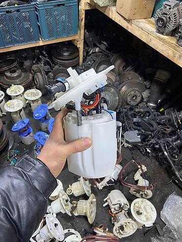 Yanacaq nasosları: Mercedes Benz benzin nasosu Şəhər: Bakı Elanın növü: Ehtiyat — 15