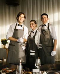 ищу работу посудомойщица: В нашу дружную команду требуется ответственный и коммуникабельный