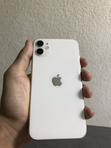 IPhone 11, 64 ГБ, Белый, Защитное стекло, Чехол, 73 %