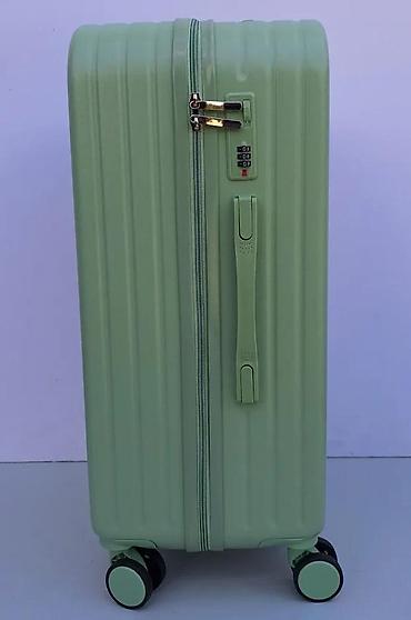 Putni koferi i torbe: Zeleni kofer sa motivom mede – lagan i praktičan - Tvrda školjka — 10