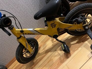 Honda: Xırdalandadir baha alınıb tam islekdir qırığı yoxdur.usaq az isledib