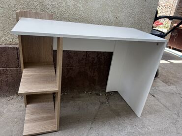 Письменные столы: Письменный стол, Новый, ЛДСП