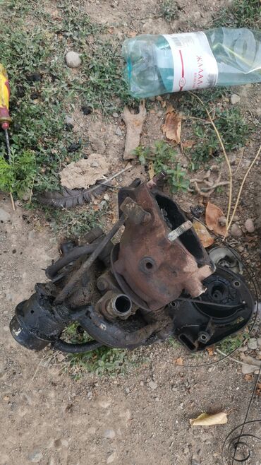 Двигатели, моторы и ГБЦ: Шестью, распредвалы в ГБЦ. - Турбонаддув (турбокомпрессор в комплекте — 9