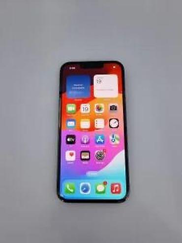 Apple iPhone: Apple iPhone (serija Pro) - Ekran: 6.1" Super Retina XDR, ravne — 9