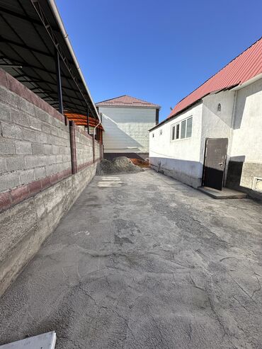 дом на расрочку: Дом, 110 м², 4 комнаты, Собственник, Старый ремонт