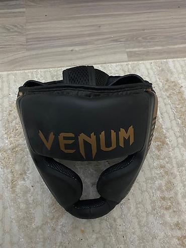 İdman və istirahət: Venum döyüş başlığı - Brend: Venum - Rəng: qara, qızılı loqo - Növ — 1