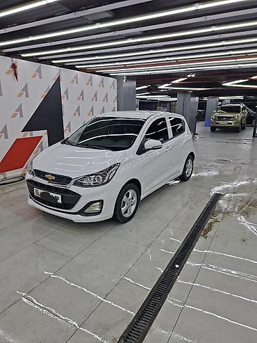 Chevrolet: Chevrolet Spark: 2020 г., 1 л, Вариатор, Бензин, Хэтчбэк at lalafo.kg — 3 Chevrolet: Chevrolet Spark: 2020 г., 1 л, Вариатор, Бензин, Хэтчбэк — 3