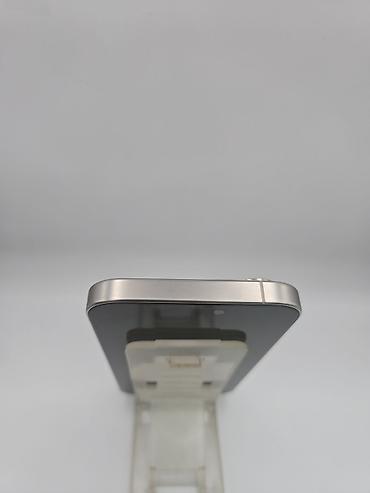 iphone new: IPhone 15 Pro, Б/у, 256 ГБ, Natural Titanium, Чехол, В рассрочку, 86 % — 3