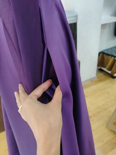 Ziyafət donları: Bənövşəyi rəngdə zərif ziyafət/libas - Model: uzun ətəkli, tam qollu — 18