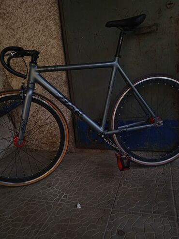 беговая дорожка сколько стоит: Фикс-байк (fixed gear) на трековой раме. Характеристики и