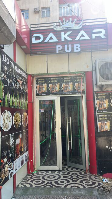 ofisiant iwci: Pub Restaurant a ofisiantka axtarilit ünvan nefciler metrosu Wawa