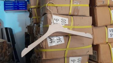 Asılqanlar: Hər nov asilqanlarimiz var qiymetler vewilkalara gore deyiwir — 10