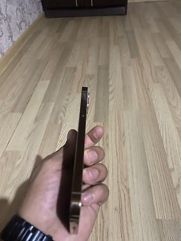 korq pa 800: IPhone 12 Pro Max, Qızılı — 10