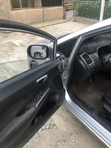 honda strim: Honda Civic: 2006 г., 1.8 л, Автомат, Бензин, Седан — 5