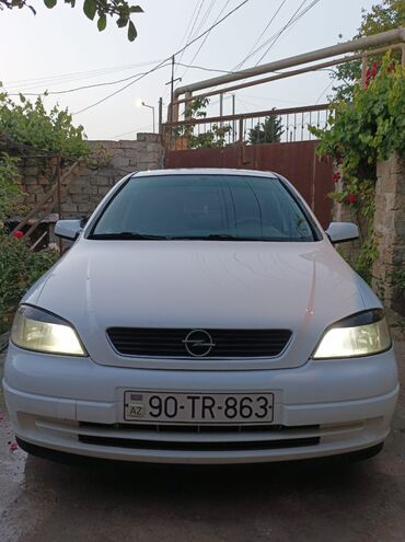 Opel: Opel Astra: 1.6 l | 2003 il Hetçbek