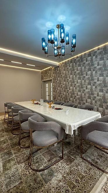 Продажа коттеджей и домов: 5 комнат, 412 м², 4 соток, Бишкек, ул. Ахунбаева / Малдыбаева — 27