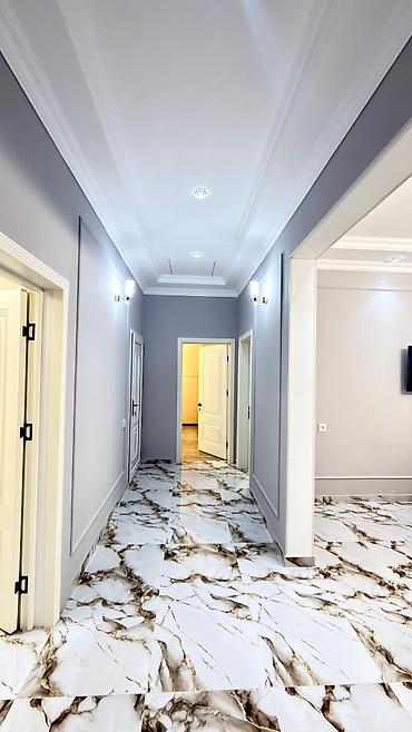 qara qarayev kıraye evler 1 aylıq: Ev qeçreshde ( meşe tuneline çatmamiş) yerleşir. 2 yataq otaqi ( her — 7