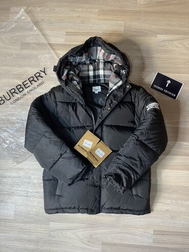 купить спортивный костюм мужской: Мужская куртка, M, L, Burberry, Новый, цвет - Черный, Самовывоз, Платная доставка