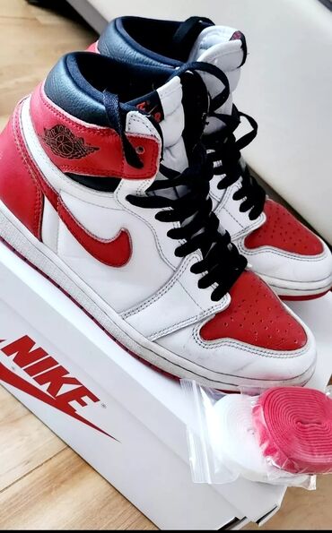 Patike i sportska obuća: Air Jordan retro 1 - original patike za decake ili devojcice, kozne