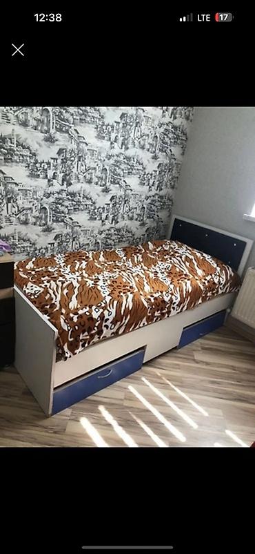 İşlənmiş, Təknəfərlik çarpayı, Bazasız, Matrassız, Siyirməli lalafo.az -da İşlənmiş, Təknəfərlik çarpayı, Bazasız, Matrassız, Siyirməli