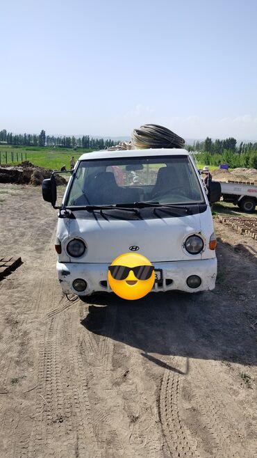 Транспорт: Hyundai Porter: 1997 г., 2.6 л, Механика, Дизель, Седан