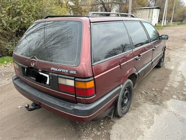 спринтер без матор: Volkswagen Passat CC: 1991 г., 2 л, Механика, Бензин, Универсал