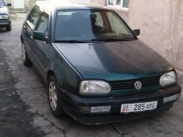 фолсваген джетта: Volkswagen Golf: 1992 г., 1.8 л, Автомат, Бензин, Хэтчбэк