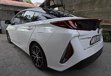 byd e2 2024: Toyota Prius: 2019 г., 1.8 л, Автомат, Гибрид, Лифтбек — 4