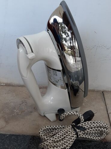 Ütülər və buxarlayıcılar: Əl buxarlayıcısı, Kredit yoxdur, Ünvandan götürmə — 2