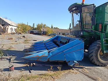 яшик инструмент: Кукурузная жатка на комбайн John Deere - Тип: кукурузная жатка — 3