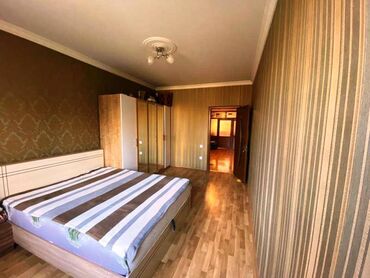 Köhnə tikili: Bakı, 4-cü mikrorayon, 3 otaqlı, Köhnə tikili, 70 kv. m — 3