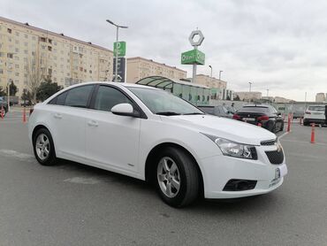 chevrolet baku mərkəzi: Салам малеку. Машна в идеальном состоянии. Все вопросы по телефону