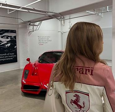 куртка феррари: СРОЧНО ПРОДАЮ!!! Бесплатная доставка. Стильная куртка в автоспортивном — 3