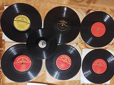 старые калькуляторы: Продаю оптом 24 старые грампластинки 1940х-1950х. Самовывоз. Есть еще — 3