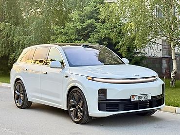 Lixiang: Lixiang L7: 2025 г., 1.5 л, Автомат, Гибрид, Кроссовер — 1