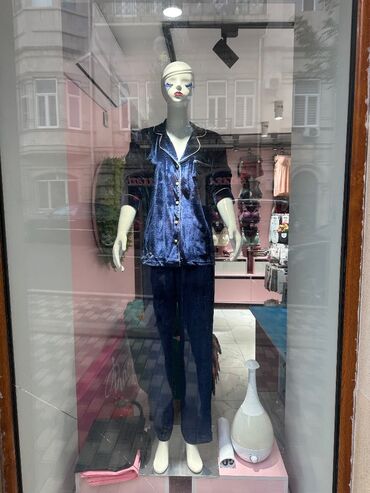 Stend vitrinləri: İdeal vəziyyətdə vitrin mebellər satılır -da lalafo.az — 8 Stend vitrinləri: İdeal vəziyyətdə vitrin mebellər satılır — 8