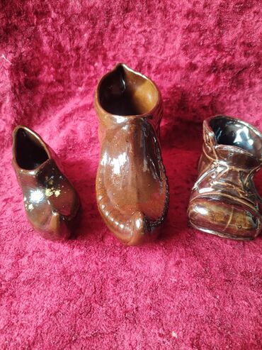 Digər kolleksiyalar: Keramik “çəkmə” formalı suvenir/konteyner - Material: keramika -da lalafo.az — 14 Digər kolleksiyalar: Keramik “çəkmə” formalı suvenir/konteyner - Material: keramika — 14