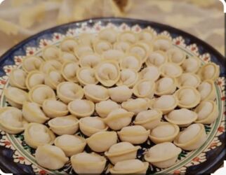 xadimə vakansiya 2024: DÜŞBƏRƏ BÜKƏN XANIM İŞÇİLƏR TƏLƏB OLUNUR. AYLIQ ƏMƏY HAQQI 600 700