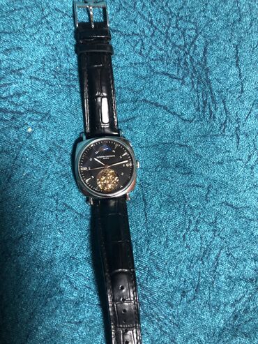 Qol saatları: İşlənmiş, Qol saatı, Vacheron Constantin, rəng - Gümüşü