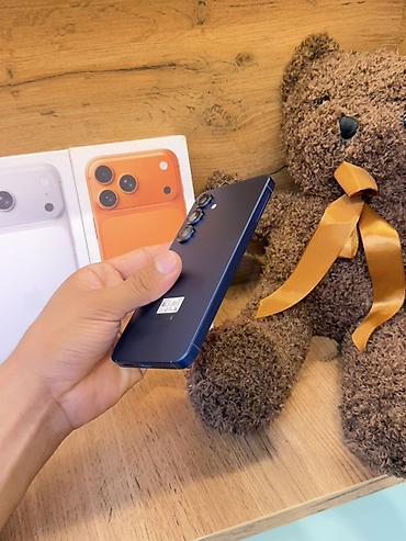 tab 9: Samsung Galaxy S25 (синий) - Элегантный корпус синего цвета с матовой — 4