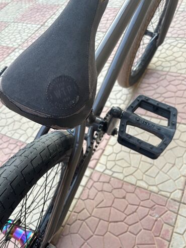 İdman velosipedləri: Velosipedi sifirdan costum olaraq yigmisham bahali zapchastlarla rama — 1