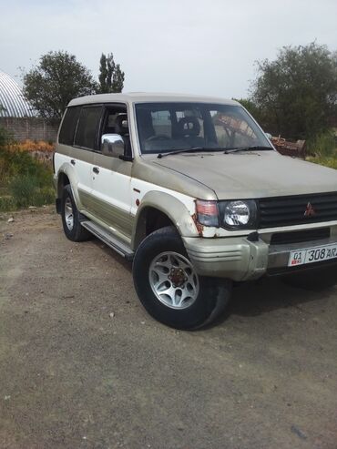 Mitsubishi: Mitsubishi Pajero: 1991 г., 2.5 л, Автомат, Дизель, Внедорожник